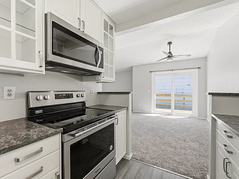17736 E Cornell Dr — Photo 11