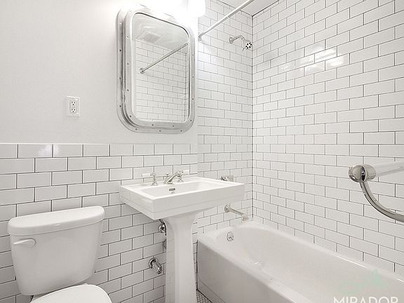 5th image of 43 W 16th St APT 7H