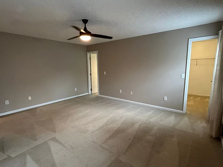 1300 Woodburn Ct — Photo 13