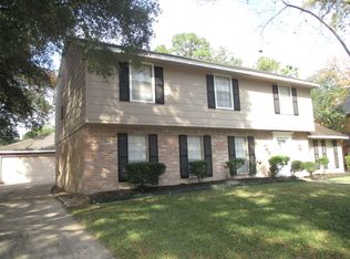 5522 Pinewood Springs Dr, Houston, TX 77066