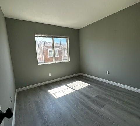 3rd image of 1551 Ledgestone Ln