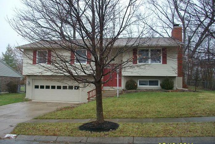 1st image of 305 Applehill Dr