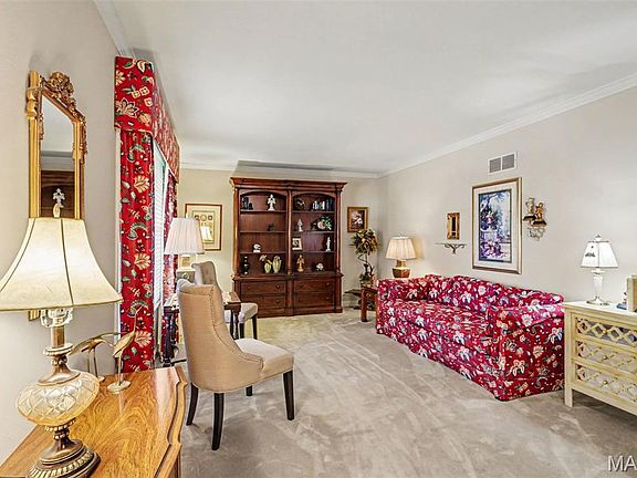 4th image of 401 Woodrun Dr