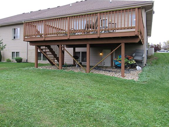 4th image of 21554 No Wake Ave