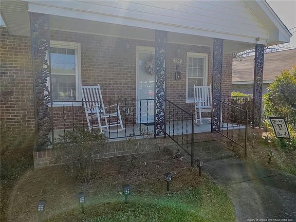 4th image of 307 W 20th St