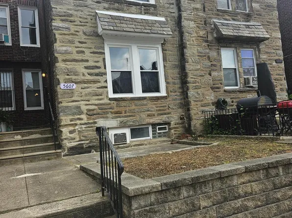 5607 Rosehill St, Philadelphia, PA 19120