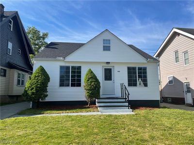 7915 Snow Rd, Parma, OH, 44129