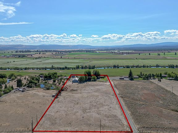 3rd image of 43793 Highway 299 Hwy #E