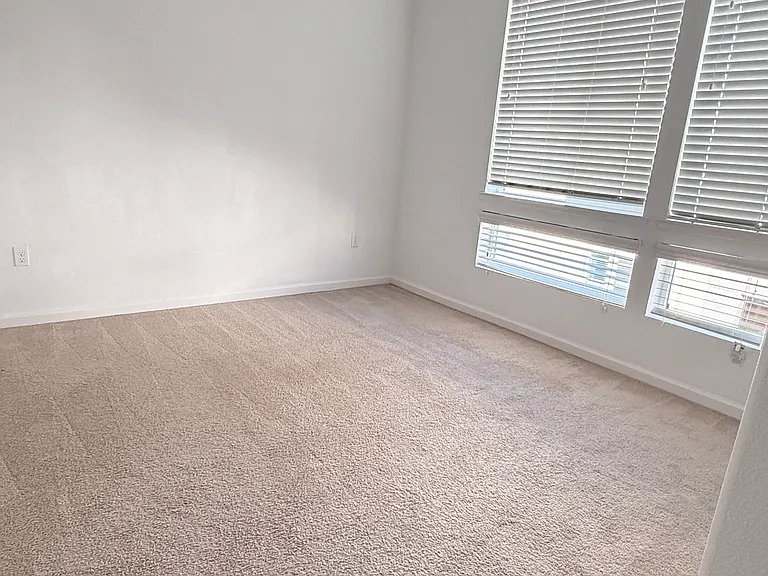 3931 Meridian St — Photo 23