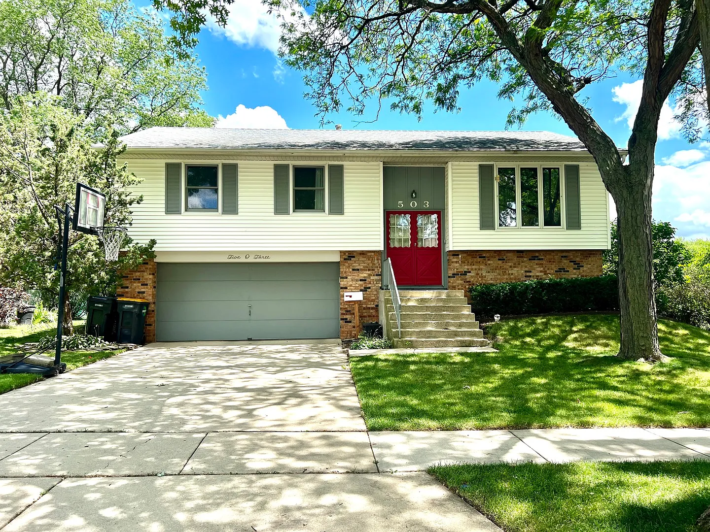 503 Ridge Cir photo 1