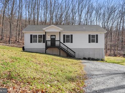 1442 Johnnycake Ln, Harpers Ferry, WV, 25425
