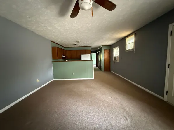 619 E Wade St APT 4, Wadesboro, NC 28170