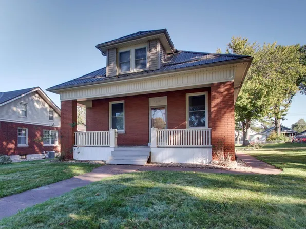 2239 Elm St, Quincy, IL 62301