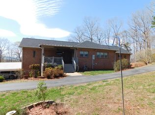 320 Ruth Dr, Madison Heights, VA