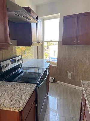 Rented by Hagstrom Management Inc | media 3