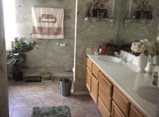 13988 Dale Ct, Victorville, CA 92392