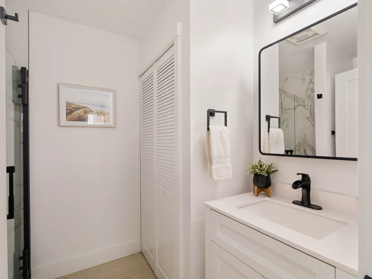 4 bed, 1100 sqft, $3,500 — Photo 1
