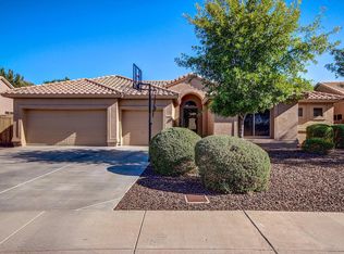 4610 W Whispering Wind Dr, Glendale, AZ 85310