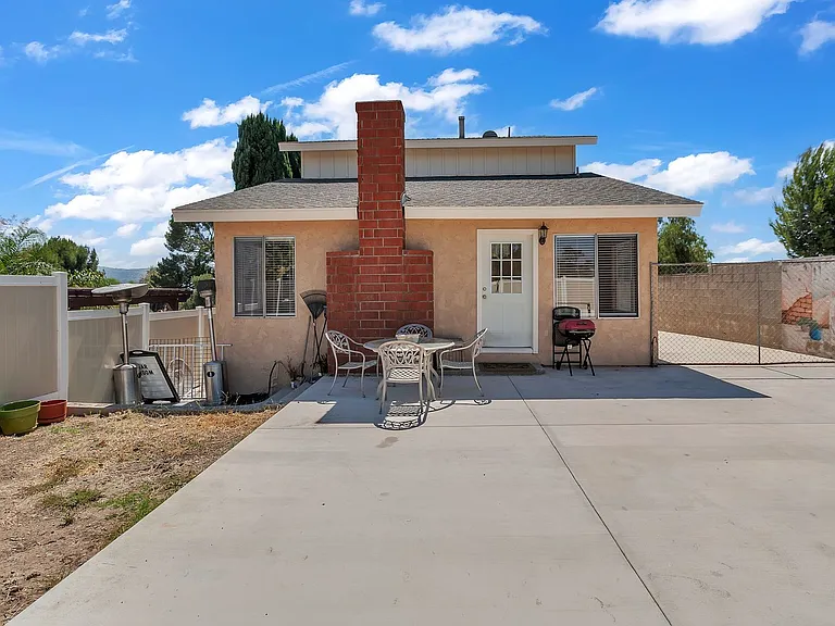 465 Camino De Gloria — Photo 28