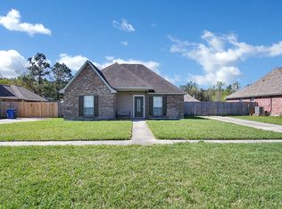 34305 Hawks Cv, Denham Springs, LA 70706