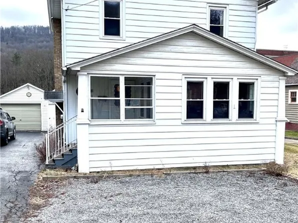 178 Wellsville St, Bolivar, NY 14715