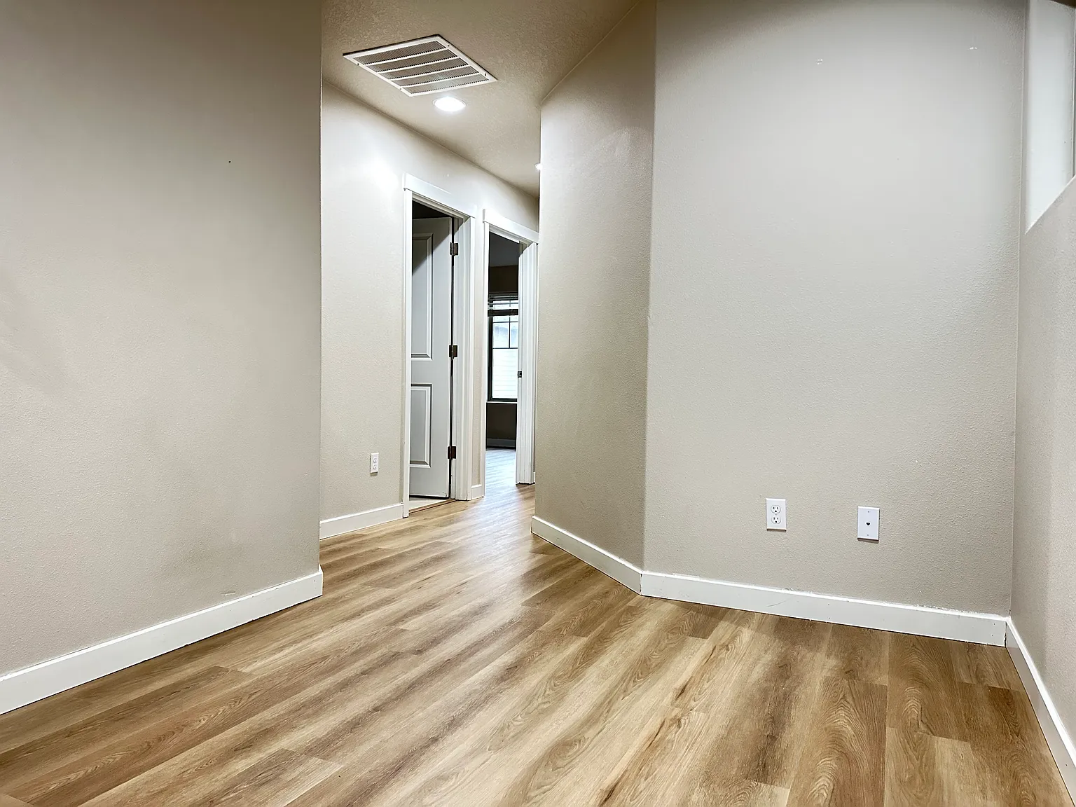12440 SW Palermo St — Photo 4