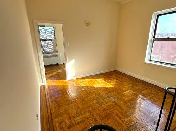 (undisclosed Address), Bronx, NY 10457