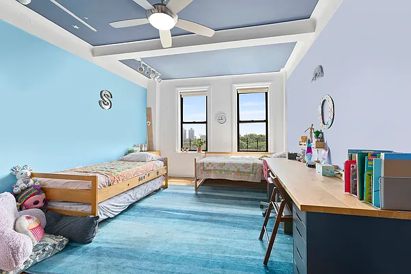 Rented by Compass | media 14