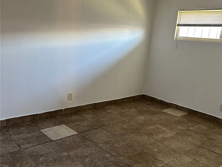2321 Ellis St #3 — Photo 7