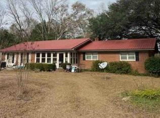 1900 Hanna Dr, Vidalia, GA 30474