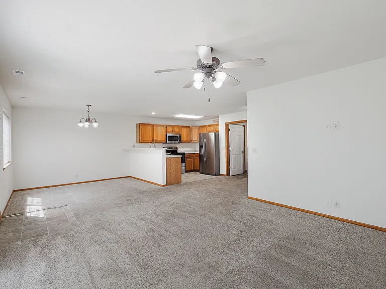 8815 Venice Ln — Photo 1