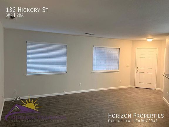 2nd image of 132 Hickory St