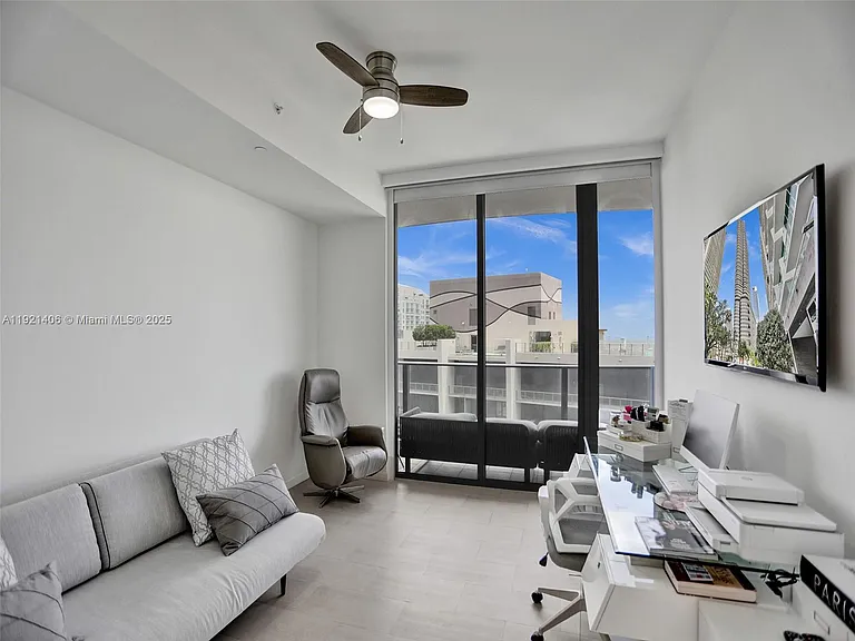 1000 Brickell Plz #Penthouse 5103 — Photo 26