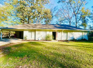 1005 Tanglewood Dr, Clinton, MS 39056
