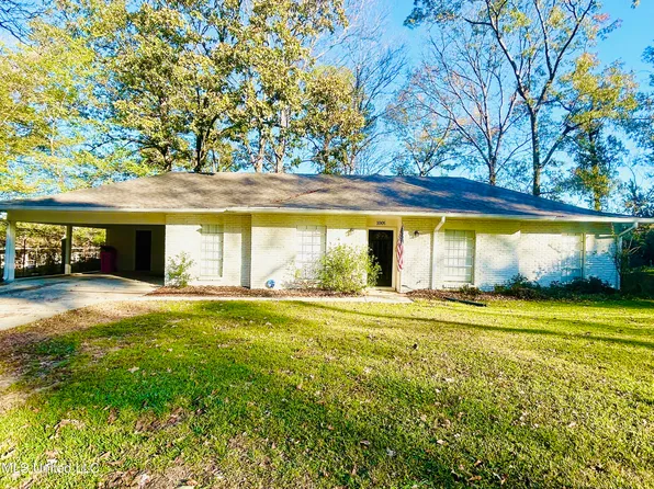 1005 Tanglewood Dr, Clinton, MS 39056