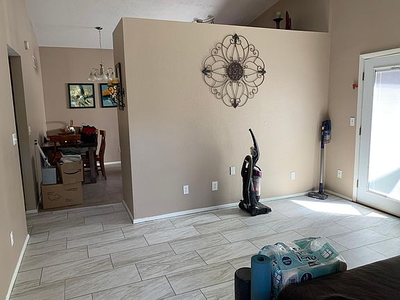 5th image of 5135 E Evergreen St Unit 1218