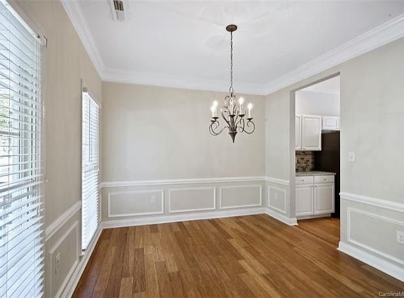 5th image of 5611 Swanston Dr