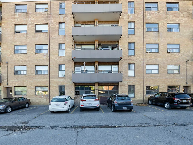 255 George St — Photo 6