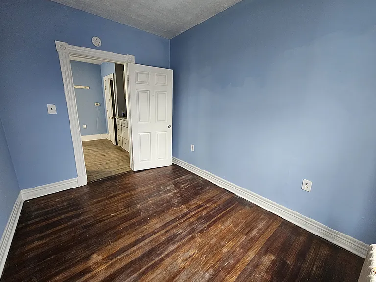 38 Main St #4 — Photo 11