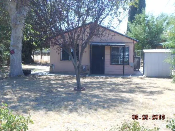 1263 N 8th St, Fresno, CA 93703