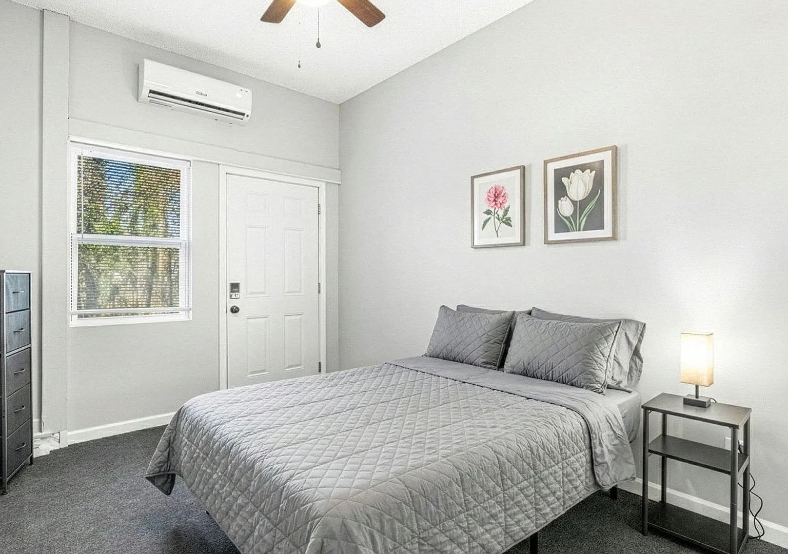 4 bed, 3.0 bath, 1700 sqft, $979 — Photo 1