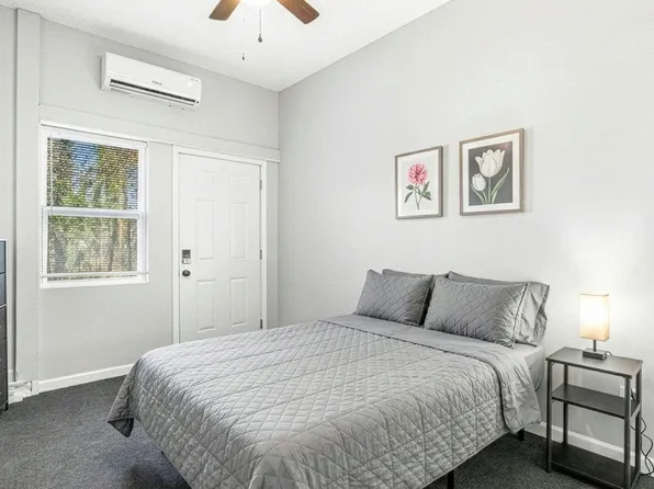 (undisclosed Address), Charlotte, NC 28216