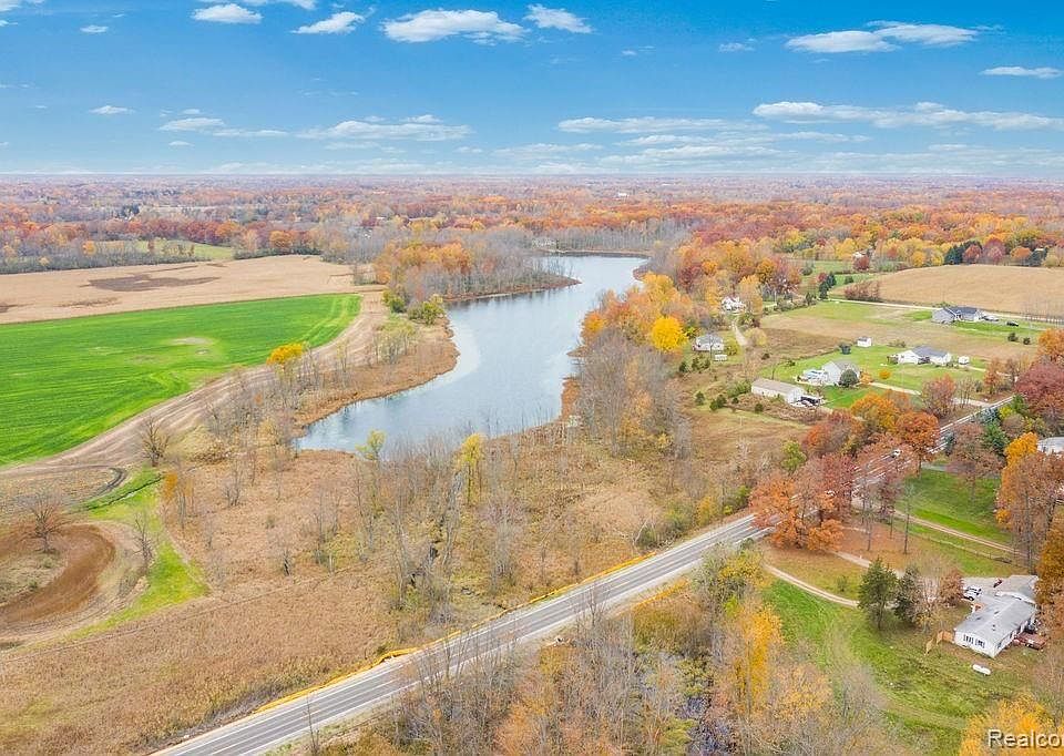 N Holly Rd D, Holly, MI 48442 MLS 2220017858 Zillow