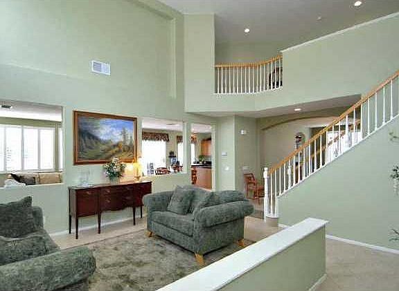 3rd image of 5019 Cove View Pl