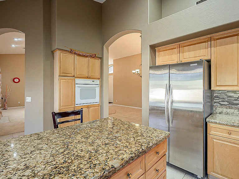 4926 E Duane Ln — Photo 34