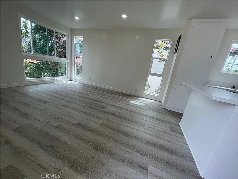 1451 Roycroft Ave #1 — Photo 5