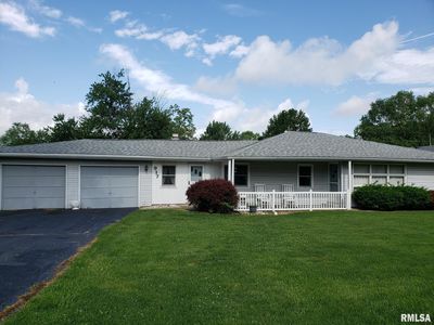 917 N 5th St, Riverton, IL, 62561