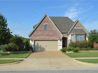 2102 Fair Parke Ln, Wylie, TX 75098