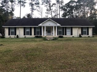 702 Walker St W, Douglas, GA 31533