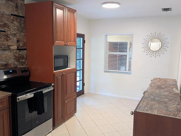 Kitchen to dining area